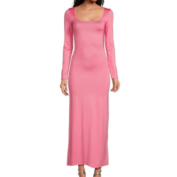 Gianni Bini Dresses & Skirts - NWT Gianni Bini column icon knit scoop neck long sleeve bodycon midi dress sz L